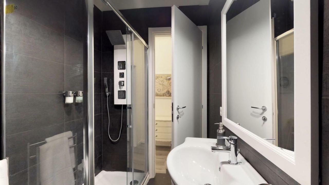 Luxury 2 Bedrooms Apartment Milano Exteriör bild