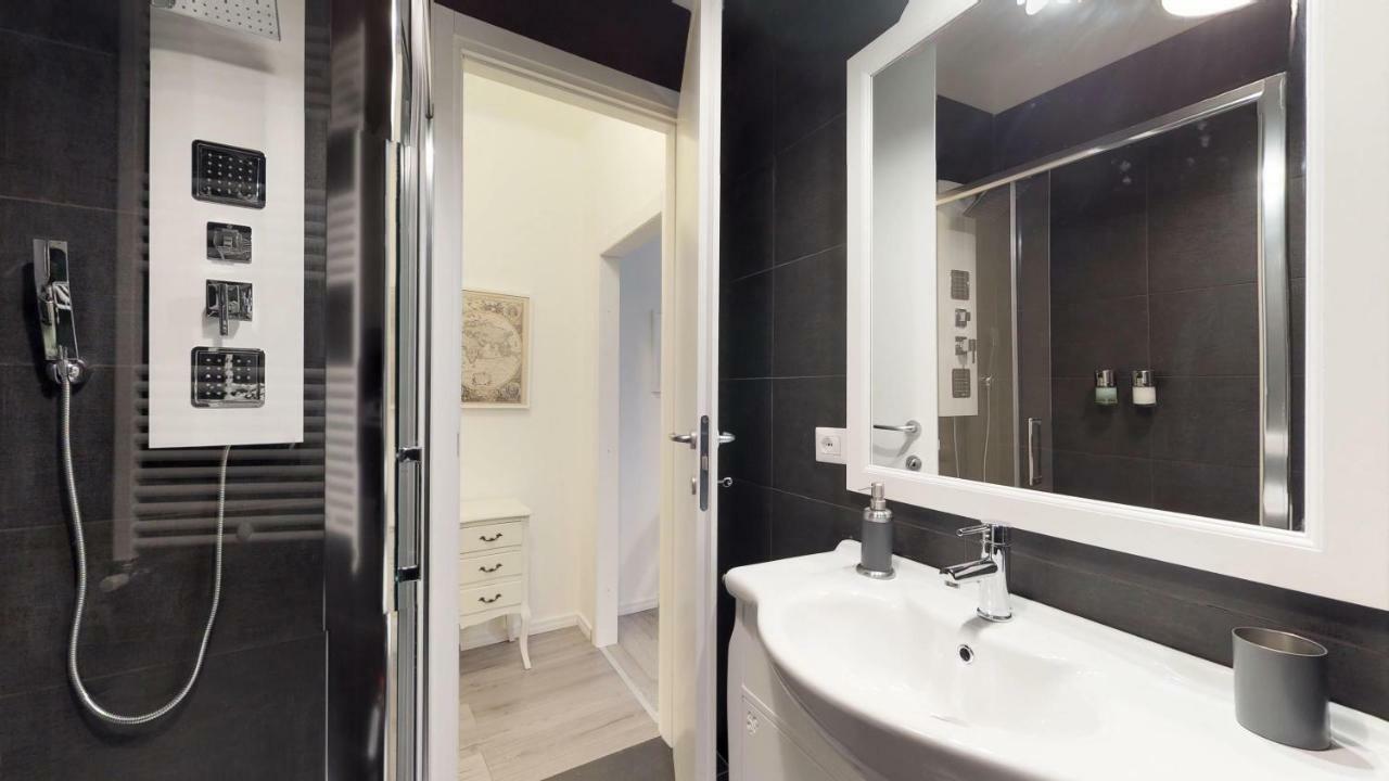 Luxury 2 Bedrooms Apartment Milano Exteriör bild